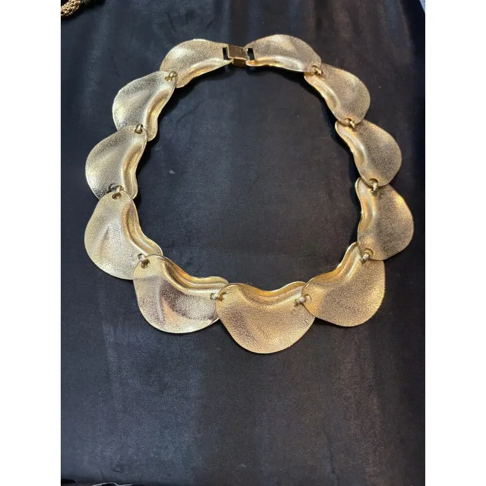 Vintage Runway Gold Tone Statement Necklace 152g 16.5”